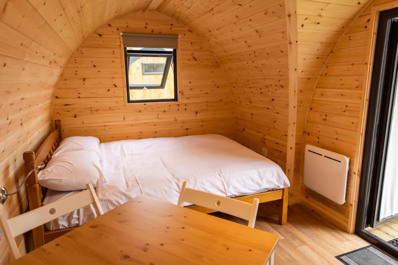 Camping Pods Hedley Wood Holiday Park Bridgerule Bagian luar foto