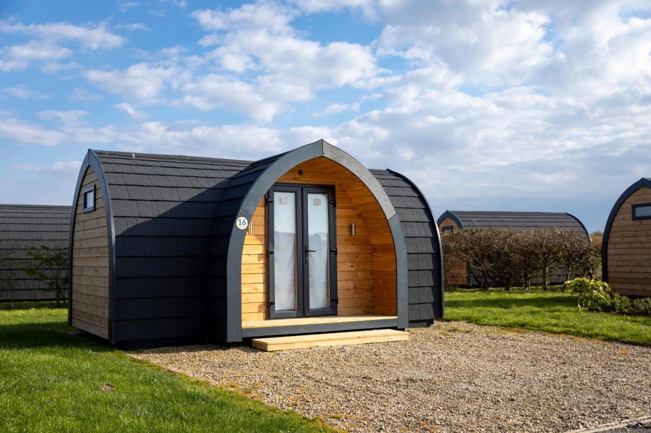 Camping Pods Hedley Wood Holiday Park Bridgerule Bagian luar foto